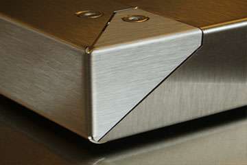 精密钣金折弯弯曲工艺中的决定因素有哪些?-中山三亿体育·三亿官方网站-三亿(中国)